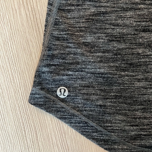 Lululemon Rush Hour Tank Top Heathered Black with Reflective Strip - Picture 6 of 11